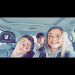 Meet your Posher, Natalie